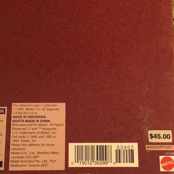 Vintage holiday Barbie from 1995 hallmark - Picture 3 of 6